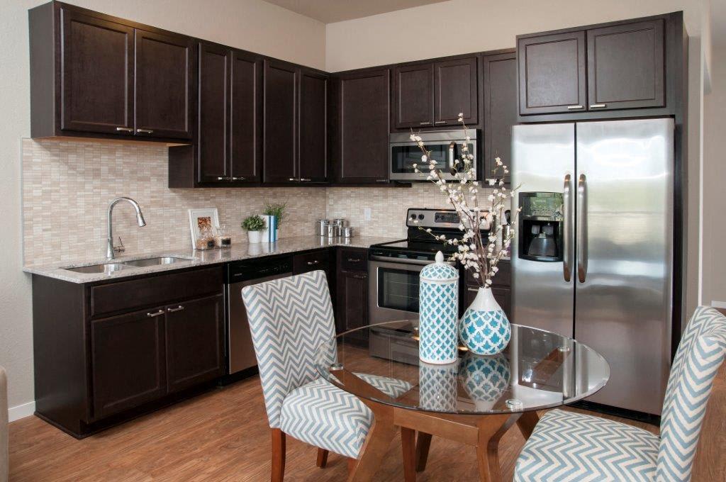 Apartments in MN Overlook on the Creek Photos